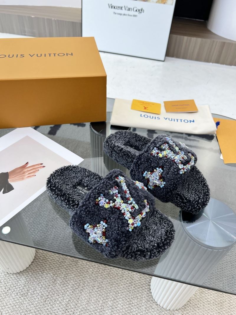 Louis Vuitton Slippers